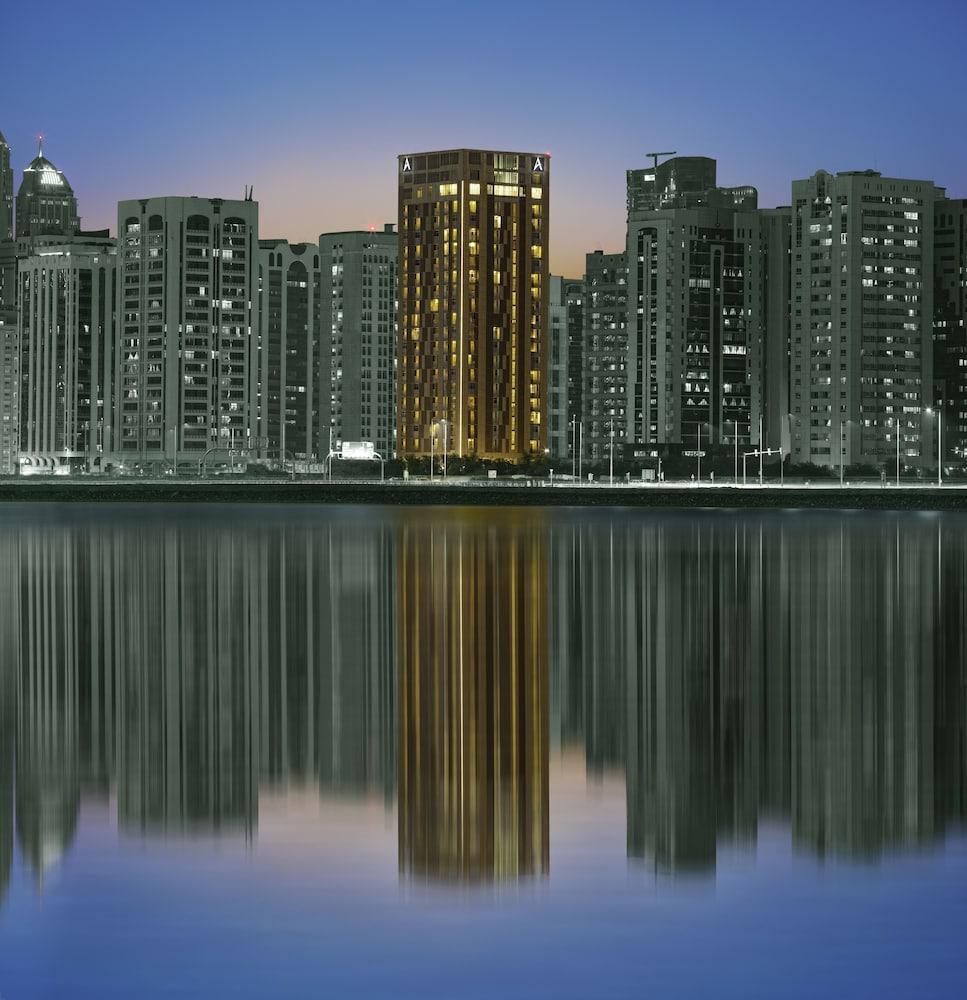 Hala Arjaan by Rotana, Deluxe Hotel Apartments Abu Dhabi Bagian luar foto